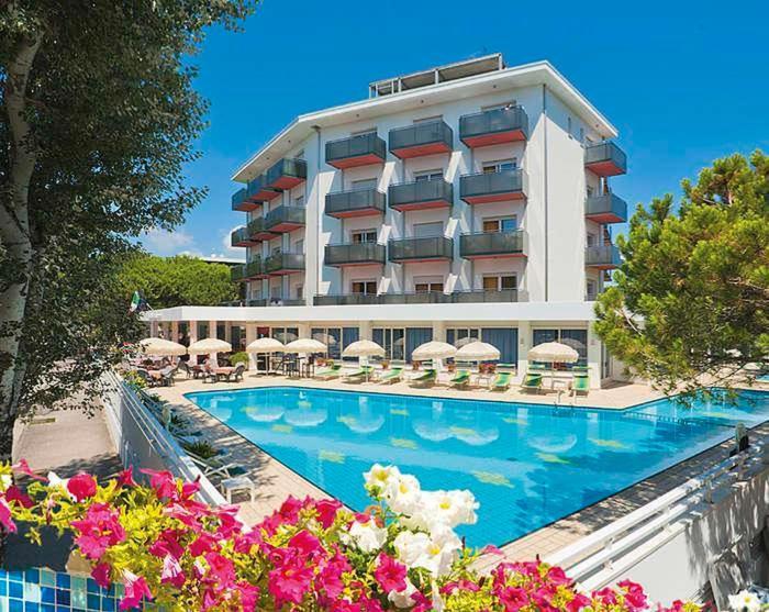 Hotel Gimm Μπιμπιόνε Εξωτερικό φωτογραφία
